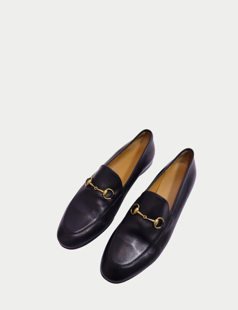 Gucci - UE 40 en Bueno estado para la venta en Amman, JO