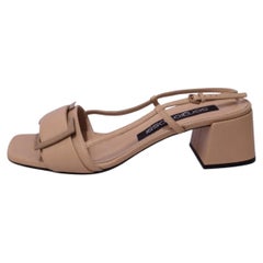 Sergio Rossi Beige Leather Block Heel Sandals - EU 39