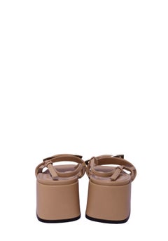 Sandalias de Sergio Rossi con tacón grueso de piel beige - EU 39