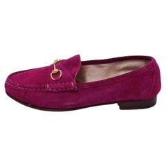 Mocasines de ante fucsia con detalle de herradura de Gucci - 38 (talla UE)