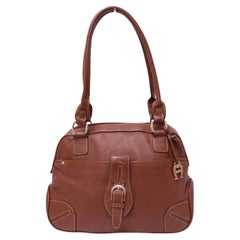 Aigner Brown – Schultertasche aus genarbtem Leder mit Schnalle