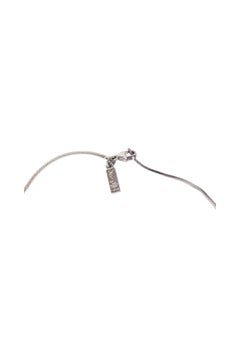 Collier Saint Laurent avec pendentif en forme de cœur en cristal argenté