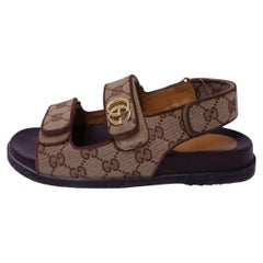 Sandalias Gucci de lona GG con doble G y cierre de velcro - EU 37