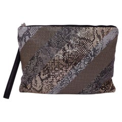 BCBGMAXAZRIA Pochette da polso con stampa serpente metallizzata