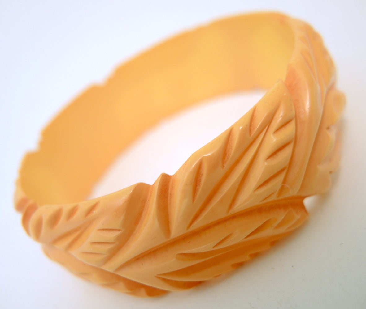 Vintage Heavily Carved Butterscotch Bakelite Bangle Bracelet