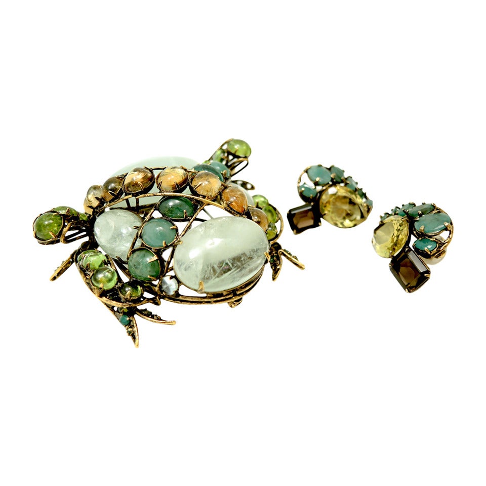 Vintage 1980’s  Iradj Moini Genuine Stone Frog Pin & Earrings For Sale