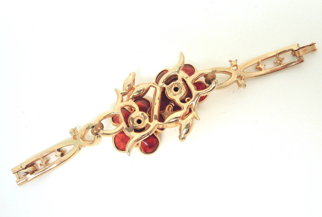 Vintage 1940s Retro Floral Design Rhinestone Bracelet In Excellent Condition In New York, NY