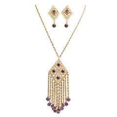 Vintage Goldette Pendant Necklace & Matching Earrings