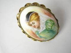 Rare Vintage Victorian Hand Painted Portrait Brooch