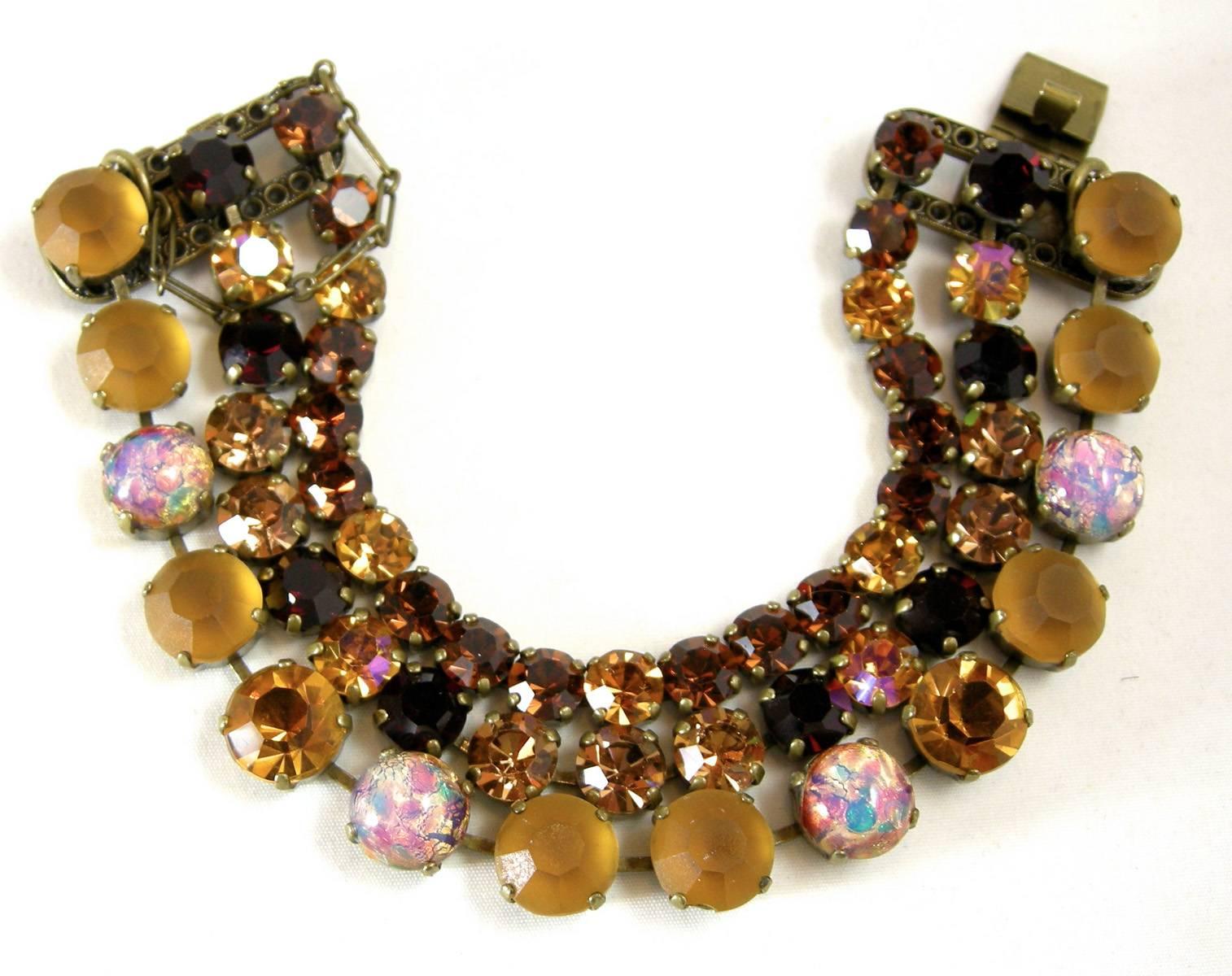 blin no necklaces