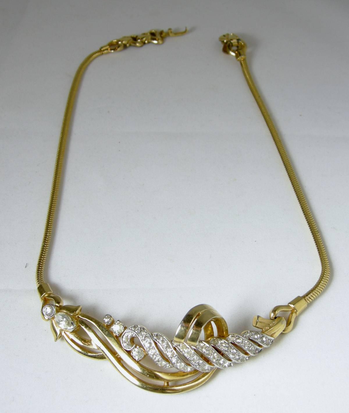 1940s necklace