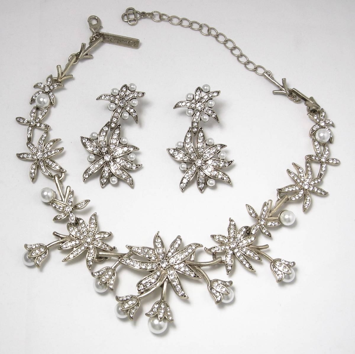 Oscar de la Renta Pearl Flower Necklace Set 1