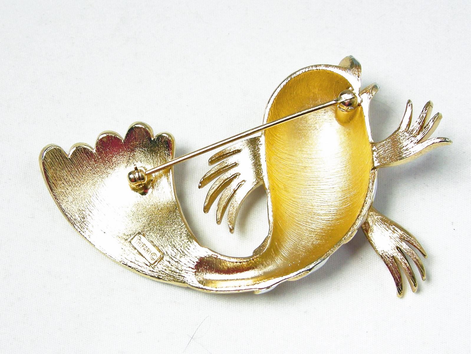 trifari fish brooch