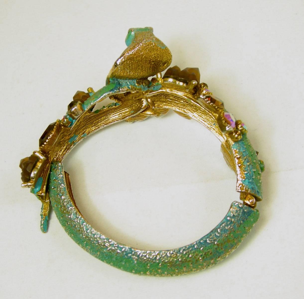 This is the very famous and highly collectible vintage HAR cobra bracelet that every one seeks to complete their parure.  It is rare to sell the bracelet alone, but we are doing it.  The cobra has green enameling with Aurora Borealis stones. It also
