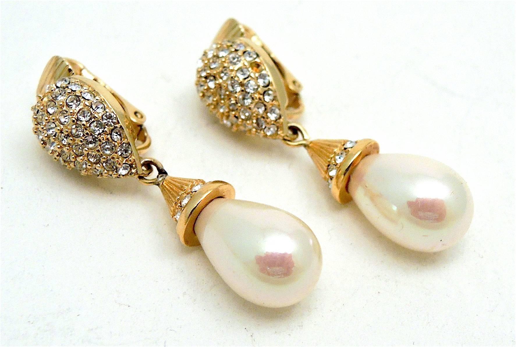 christian dior pearl drop earrings