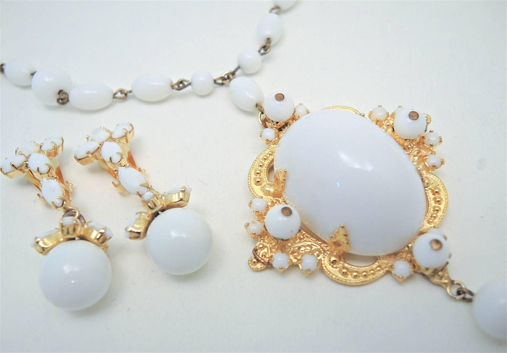 vintage milk glass necklace