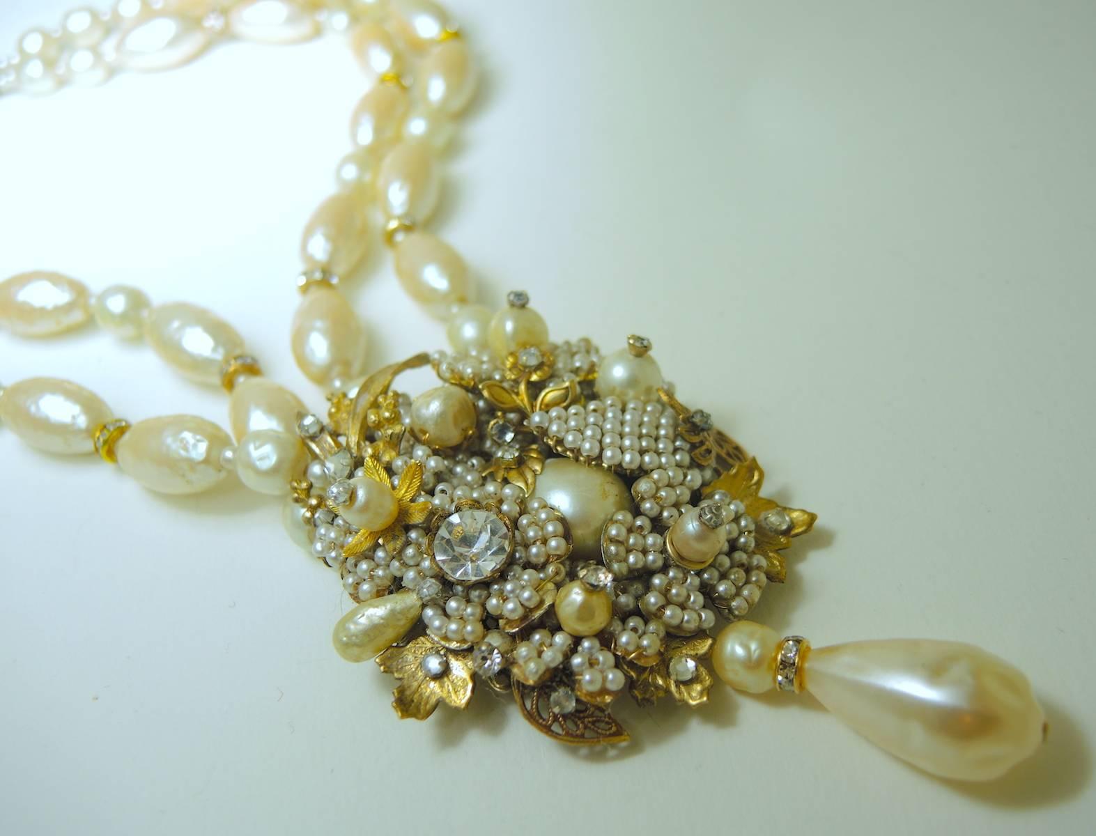 vintage double strand faux pearl necklace