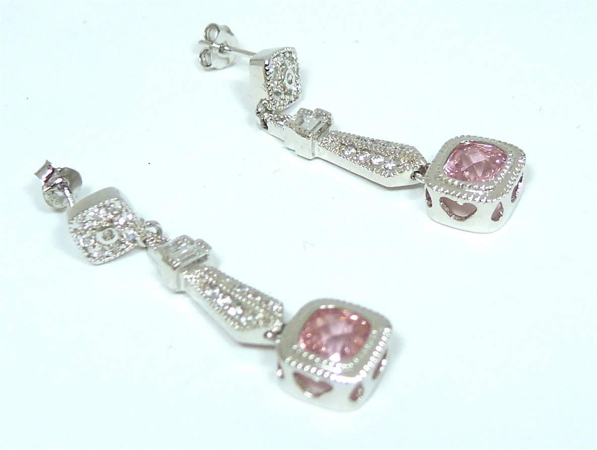 Vintage Pink Crystal Sterling Silver Drop Earrings In Excellent Condition In New York, NY