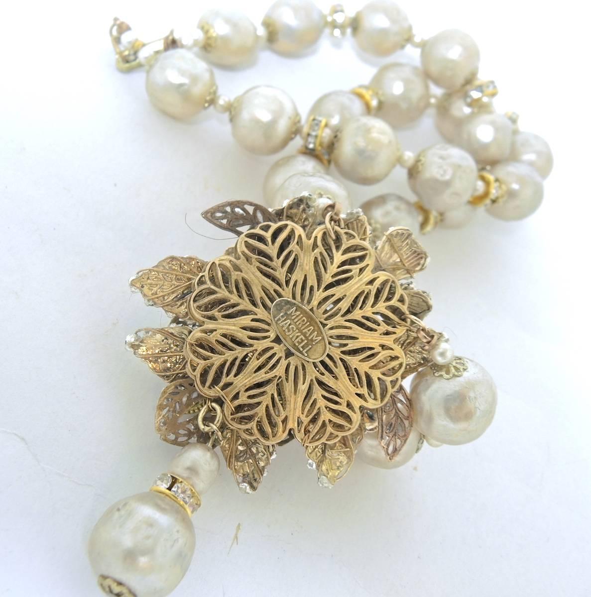 Women's Signed 1950s Miriam Haskell Faux Baroque Pearl Floral Necklace