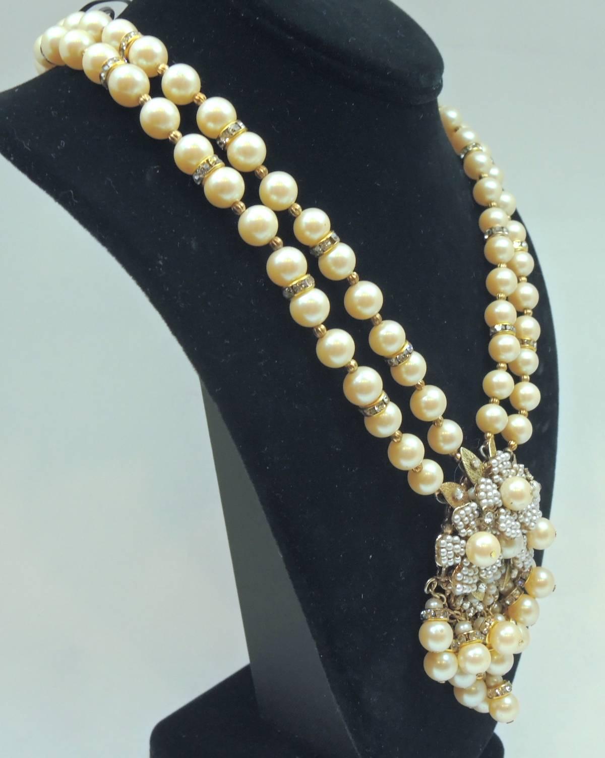 Vintage Miriam Haskell Double Strand Floral Faux Pearl Necklace In Excellent Condition In New York, NY