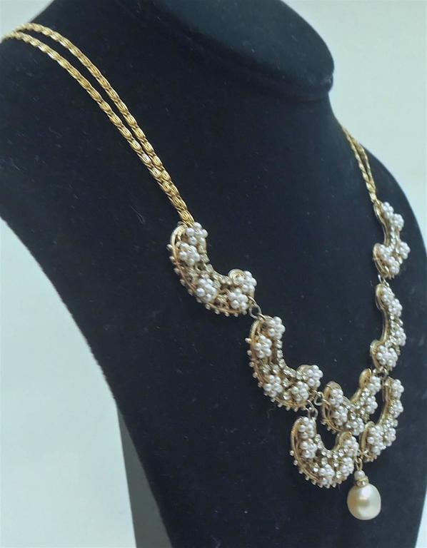 Early 1930s Miriam Haskell Faux Pearl Scallop Necklace at 1stDibs