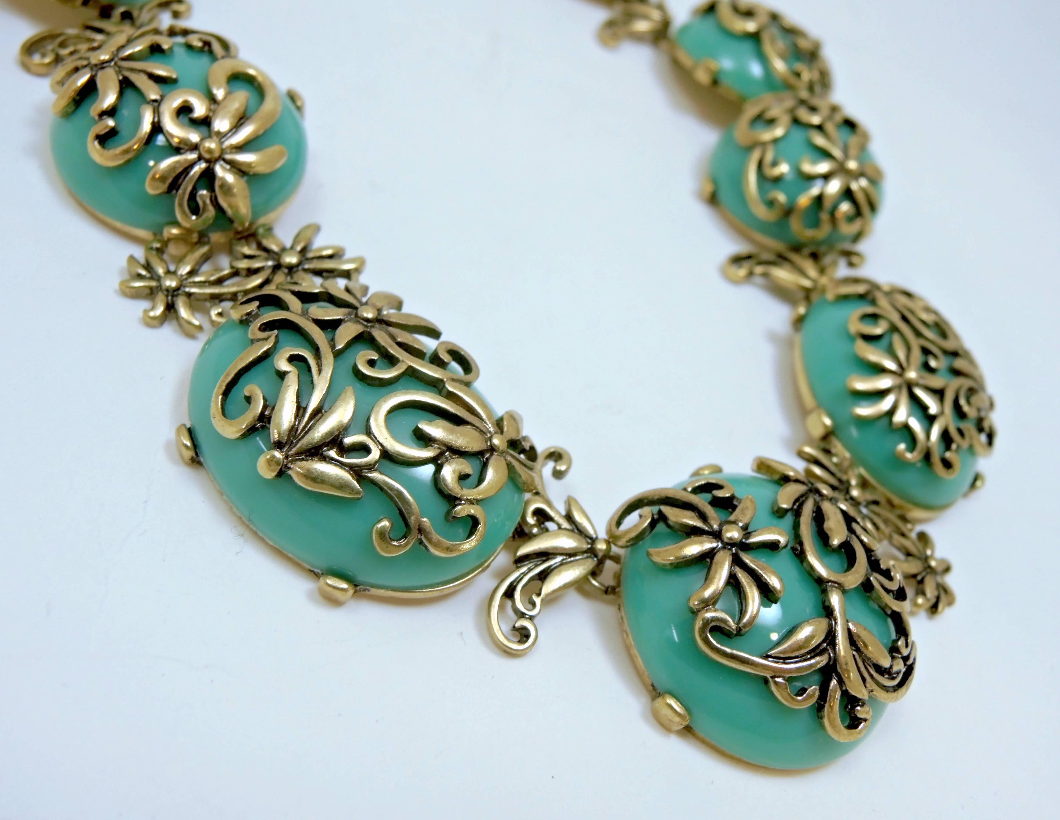 Women's Vintage Oscar De La Renta Floral & Dome Shaped Faux Green Turquoise Necklace  For Sale