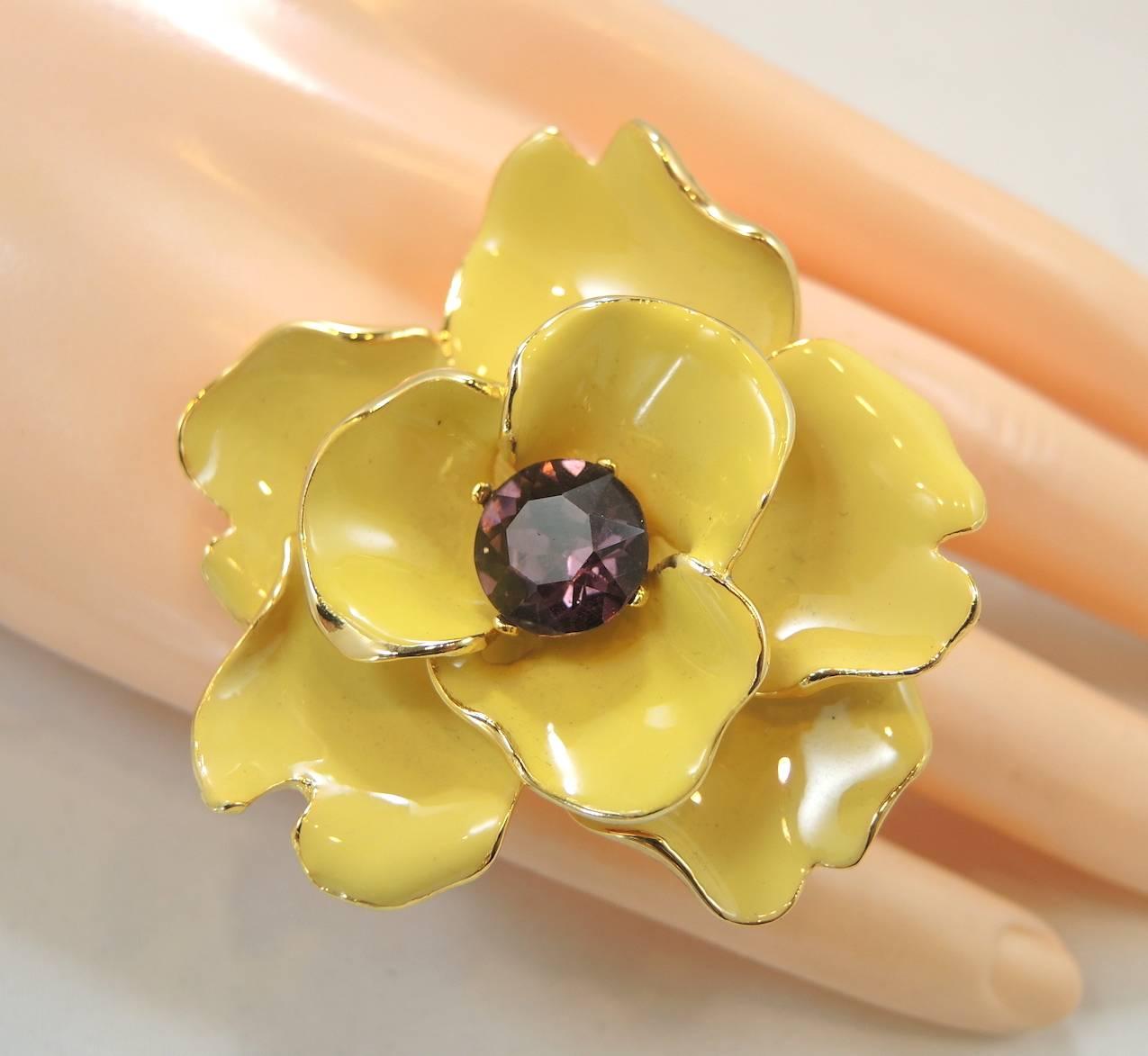 Kenneth Lane Amethyst & Yellow Enamel Floral Ring In Excellent Condition In New York, NY