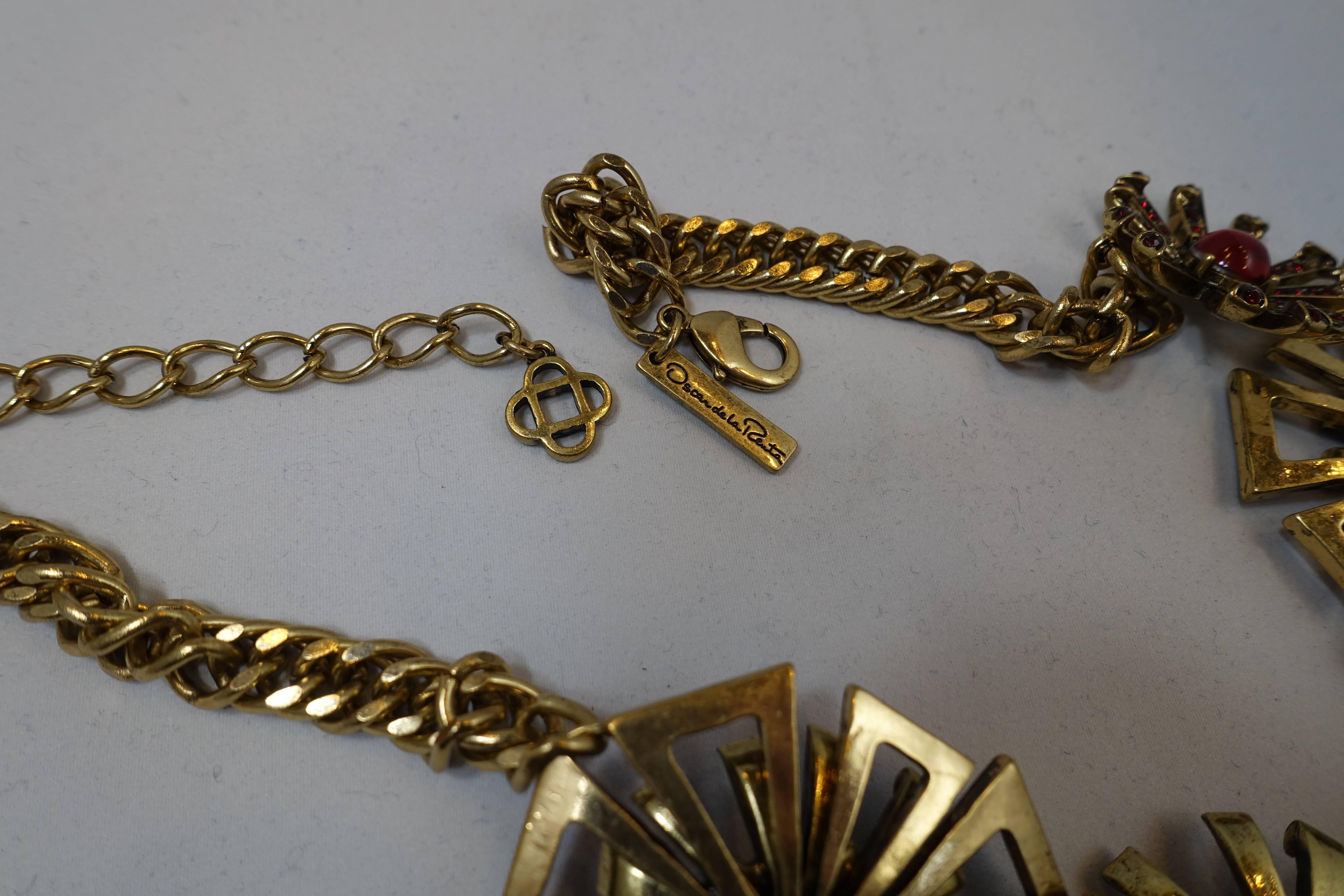 Vintage Signed 1980s Oscar De La Renta Starburst Bib Necklace In Excellent Condition In New York, NY