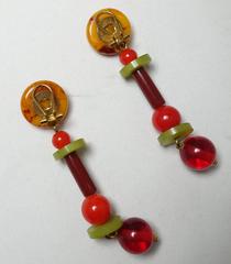 Vintage Deco 1930s Bakelite Green & Red Beaded Drop Clip Earrings