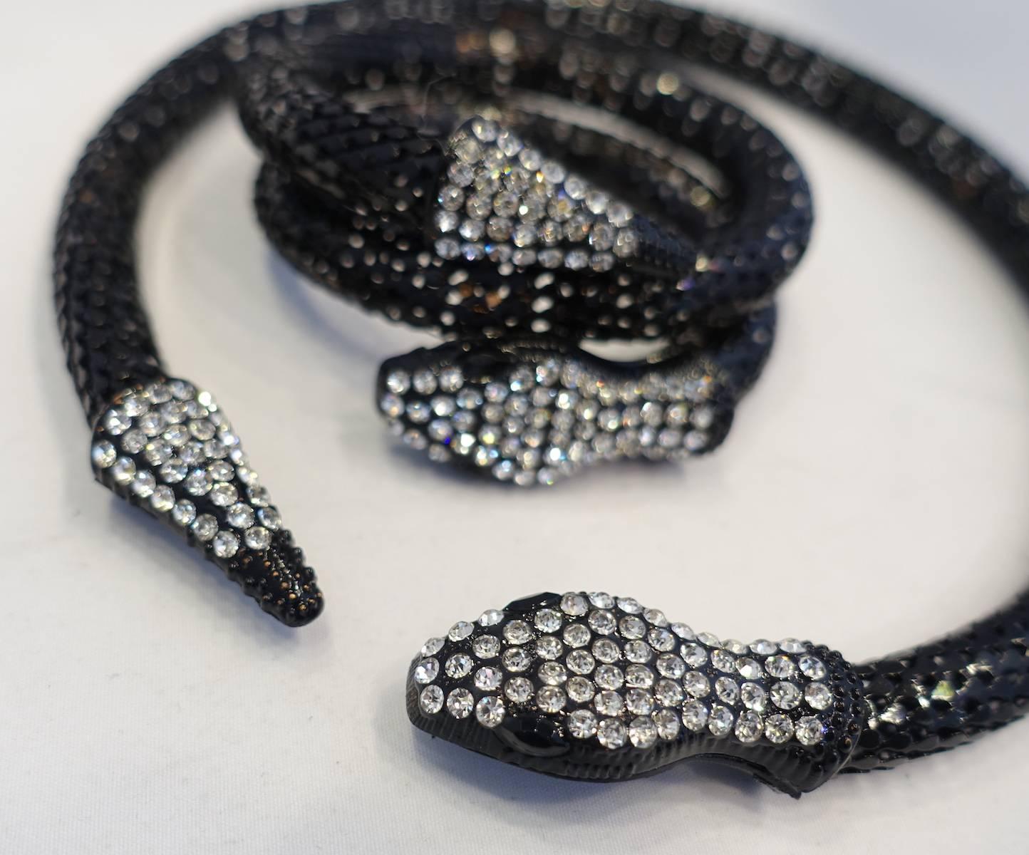 Black Mesh Snake-Serpent Choker Necklace & Bracelet Set In Excellent Condition In New York, NY