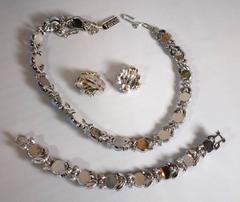 Trifari Vintage 3 Pièce Moonstone Bookpiece Set, 1930s
