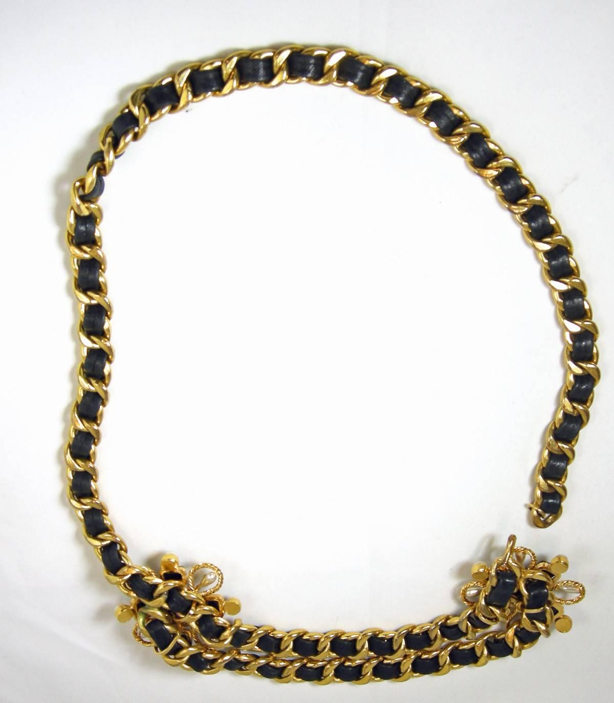 Vintage Couture Chanel Leather Ribbon Gripoix Floral Necklace In Excellent Condition In New York, NY