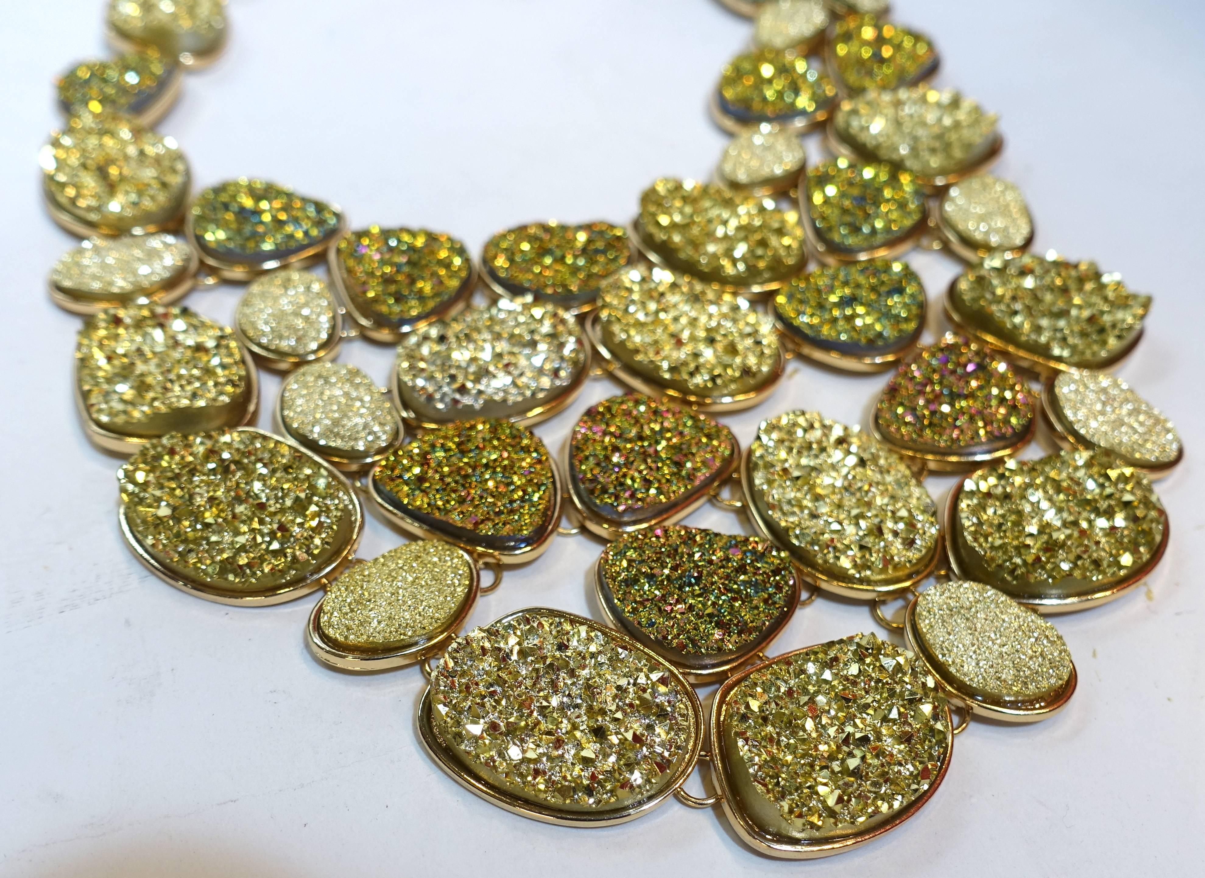 Oscar De La Renta Crystallized Disk Bib Necklace In Excellent Condition In New York, NY