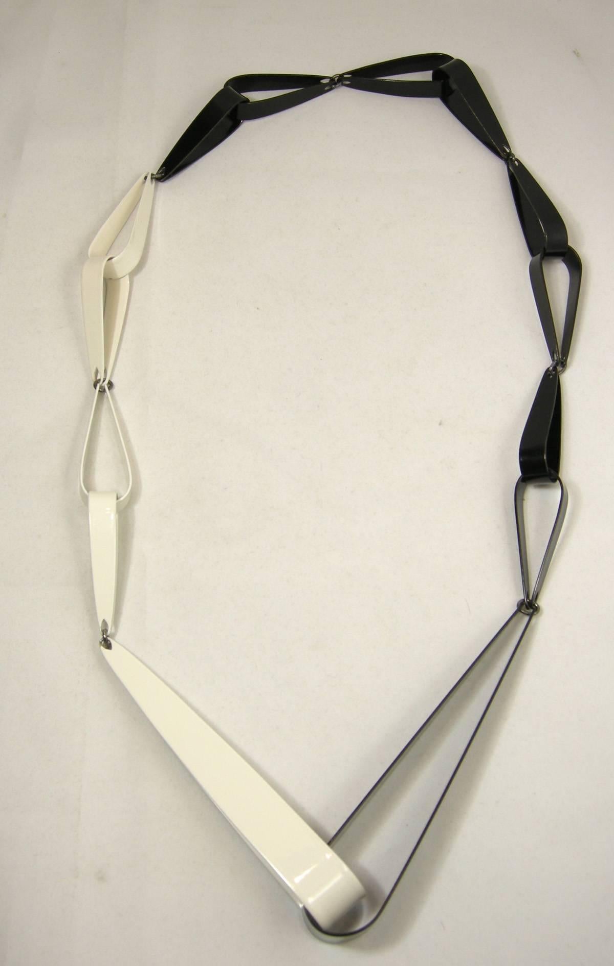 Vintage 1980s French Enamel Moderne Black and White Necklace In Excellent Condition In New York, NY