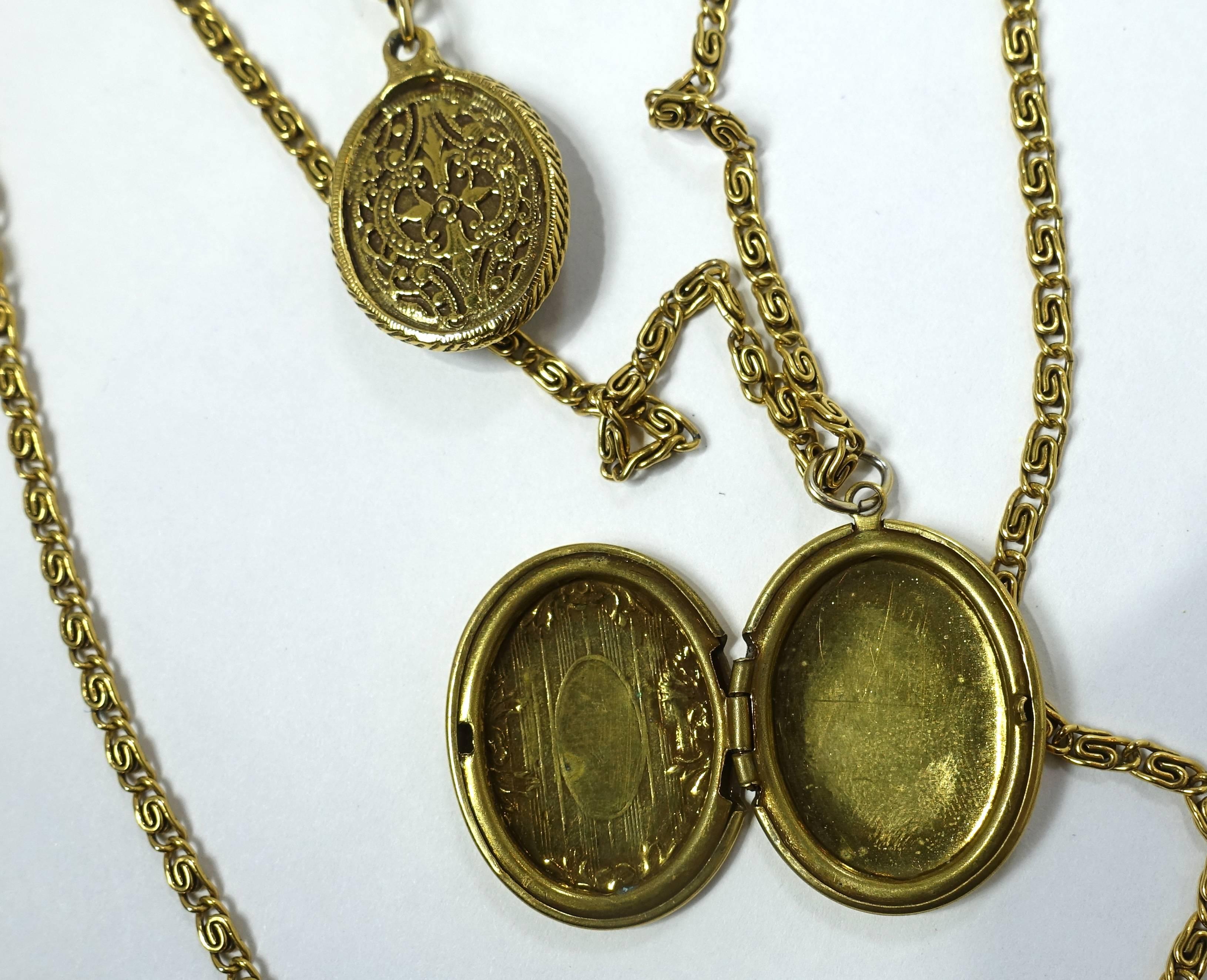 goldette locket necklace