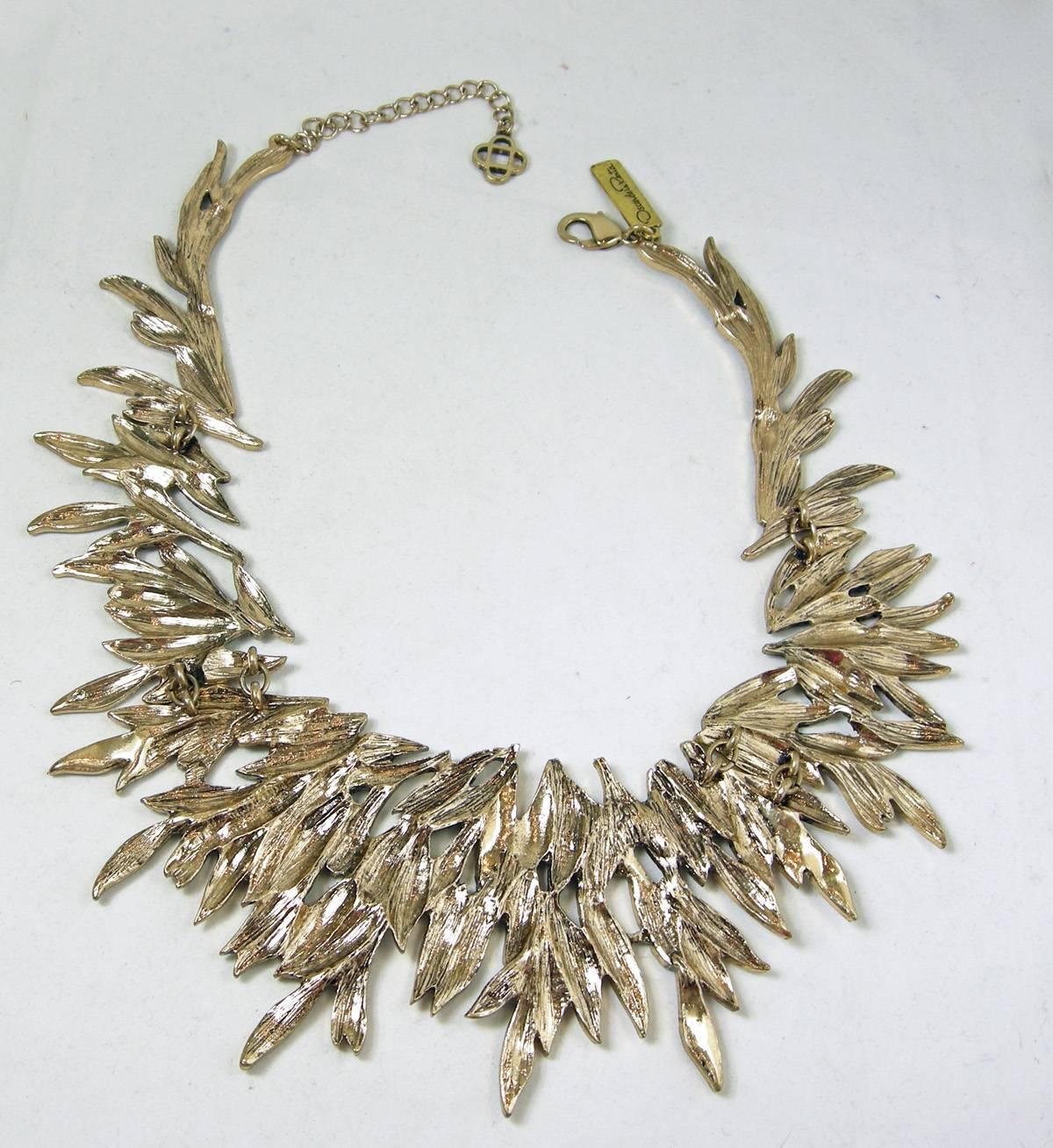 Oscar De La Renta Runway Cascading Crystal Leaf Necklace In Excellent Condition For Sale In New York, NY