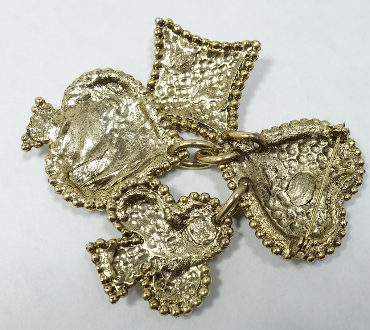 Vintage French 1980s Edouard Rambaud Gripoix Heart, Ace, Spades Brooch In Excellent Condition For Sale In New York, NY
