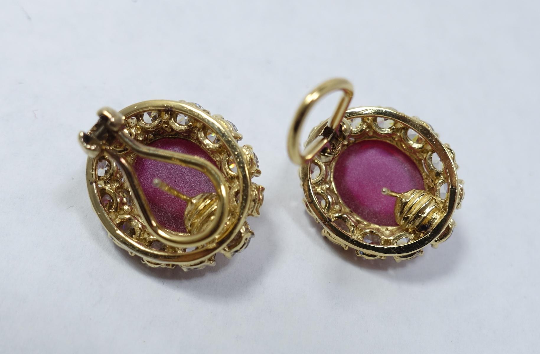 Vintage Red Cabochon & Crystals Pierced Earrings In Excellent Condition In New York, NY