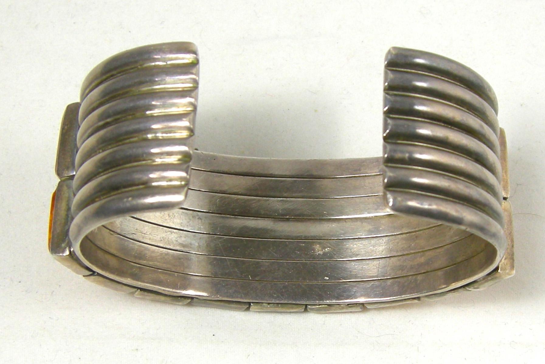 Women's or Men's Vintage Navajo Pawn Spiny Oyster Shell Cuff For Sale