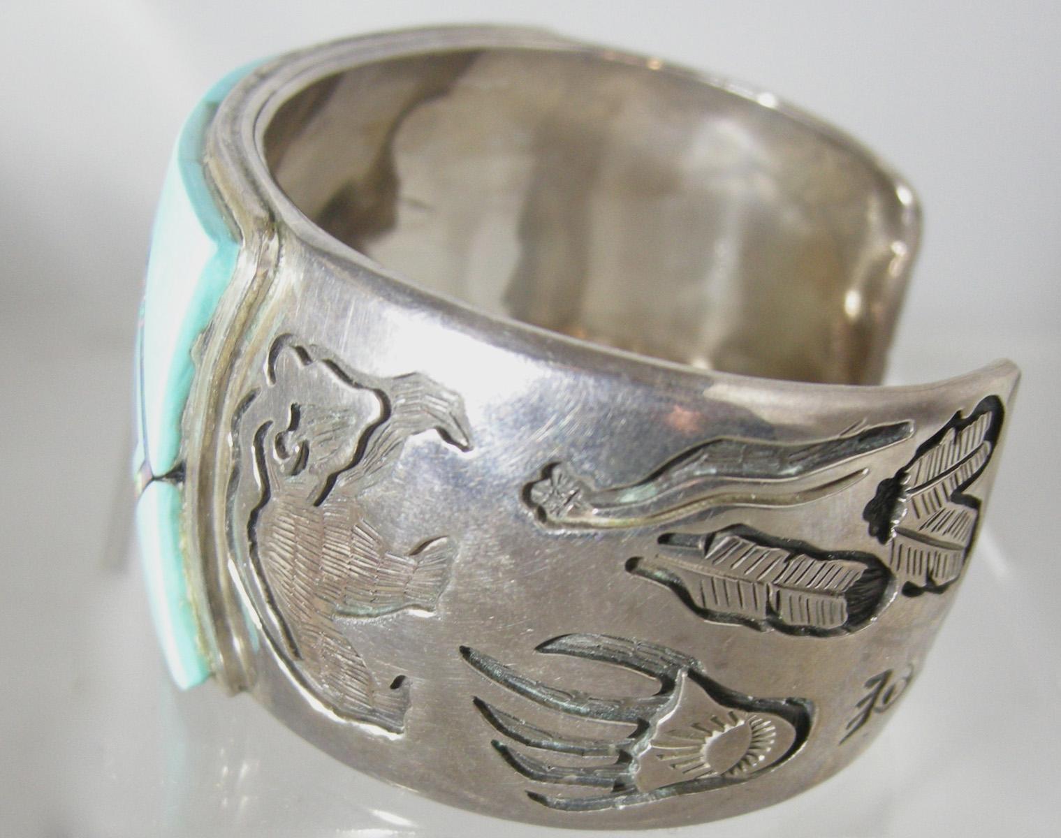 Women's or Men's Vintage Zuni Sterling Silver Inlaid Turquoise Paw Cuff For Sale