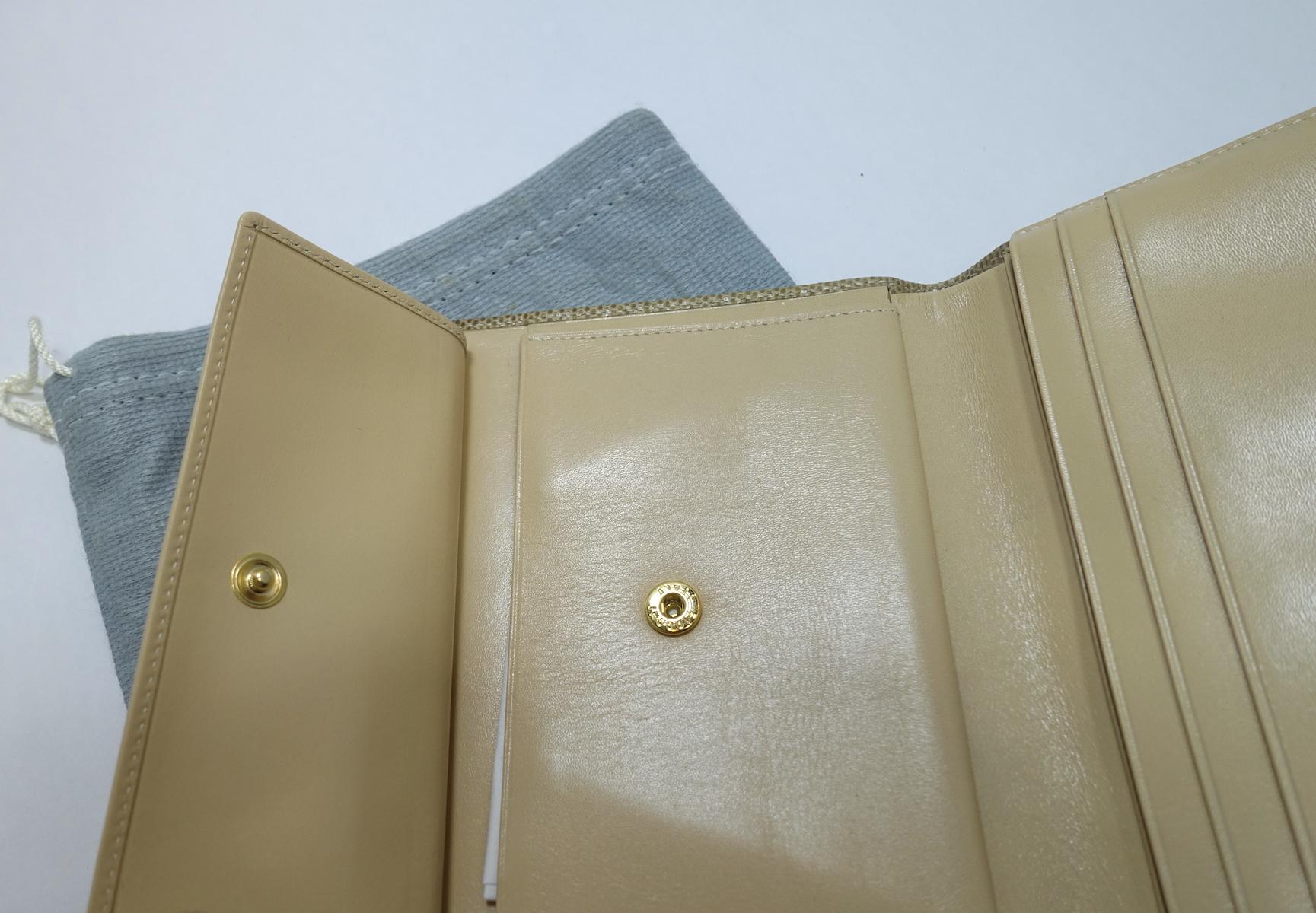 Judith Leiber Vintage Change Wallet In Excellent Condition For Sale In New York, NY