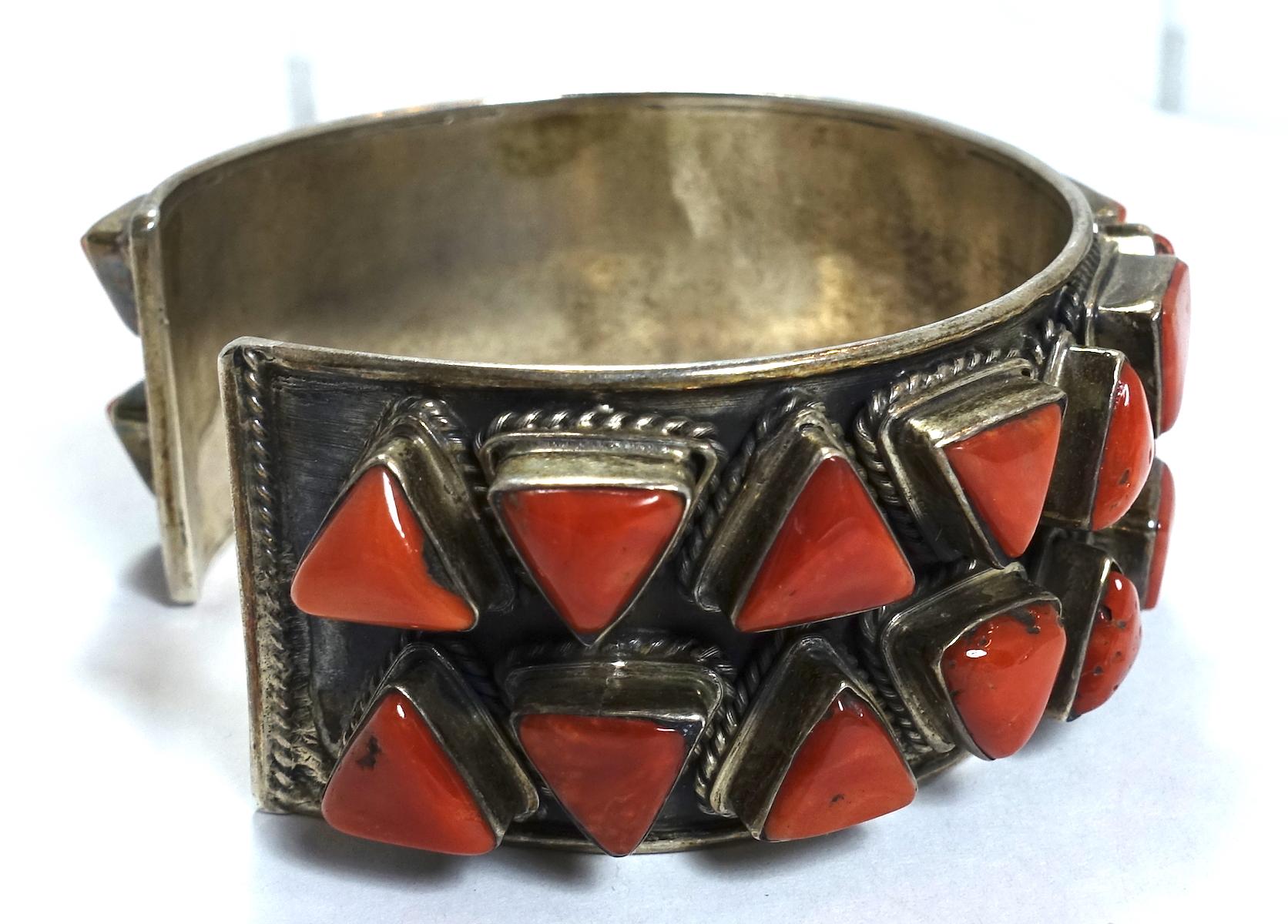 Women's or Men's Vintage Early Zuni Pawn American Indian Blood Coral & Sterling Cuff Bracelet For Sale