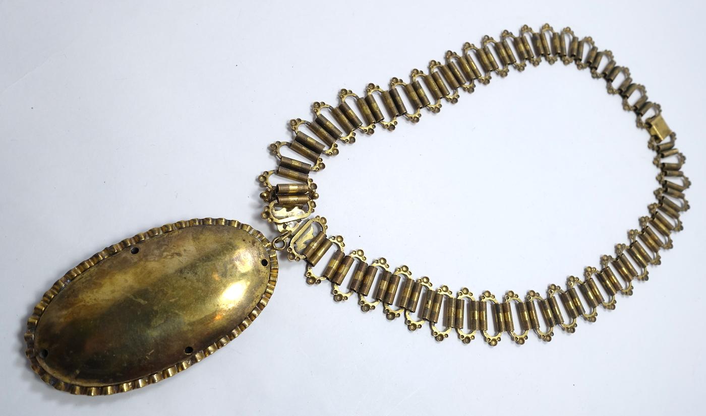 Vintage Art Deco Pendant Book Chain Necklace In Good Condition For Sale In New York, NY