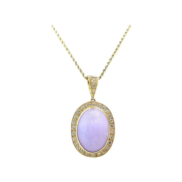 Diamond & Lavender Jade 14kt Gold Pendant Necklace For Sale