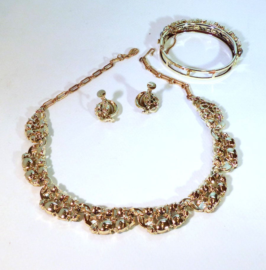vintage lisner rhinestone jewelry