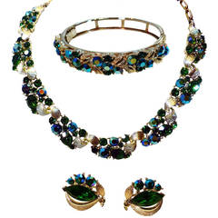 Retro Lisner Green Rhinestone Necklace, Bracelet & Earrings