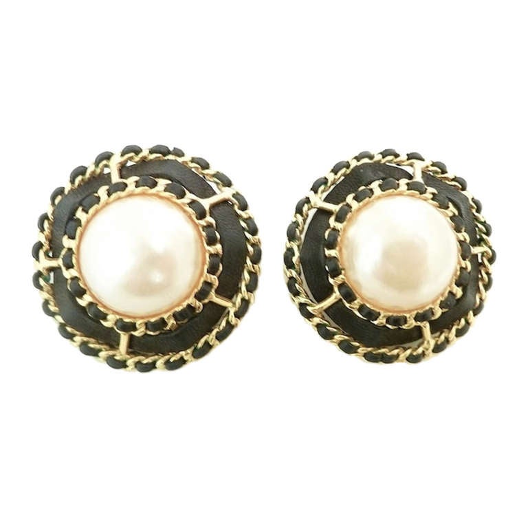 Chanel 25 Large Vintage Earrings For Sale