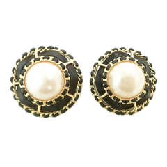 Chanel 25 Large Vintage Earrings