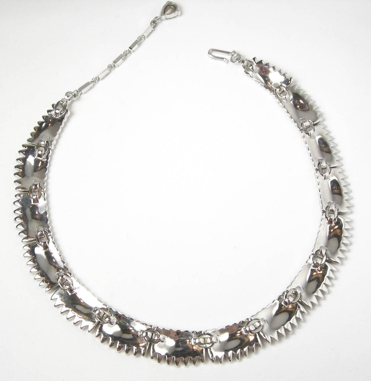Vintage Signed Trifari Clear Rhinestone Necklace In Excellent Condition In New York, NY