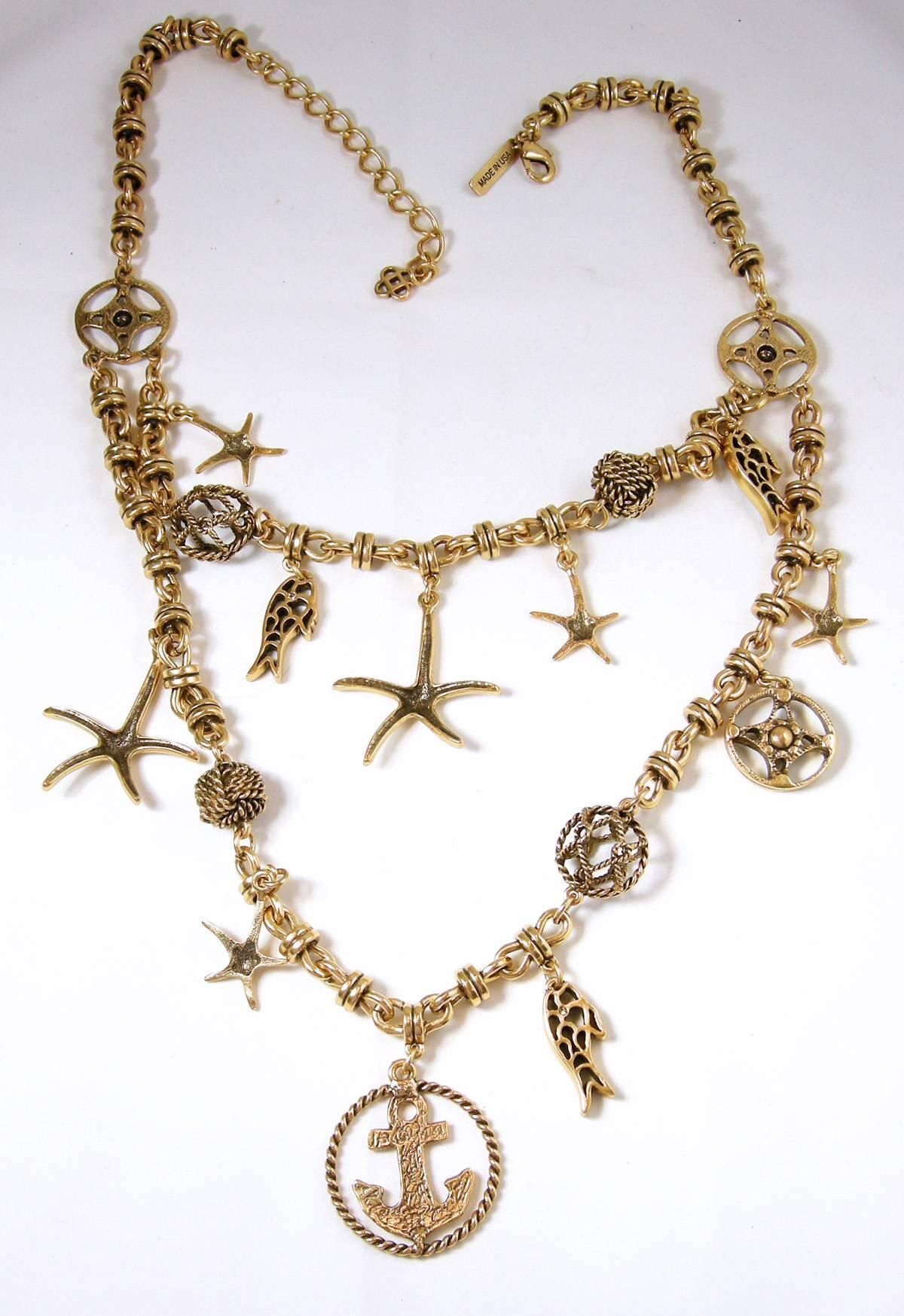 Signed Oscar de la Renta Multi-Charm Nautical Theme Necklace In Excellent Condition In New York, NY